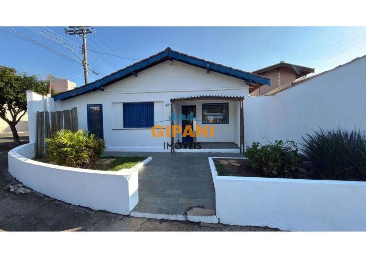 Casa à venda em Jaguariúna, Santa Maria, com 3 quartos, com 120 m²