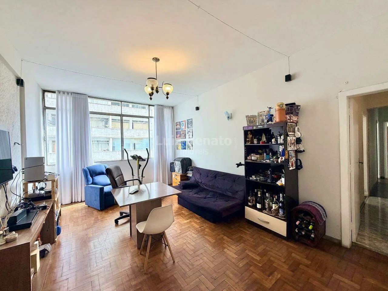 Apartamento à venda no Centro
