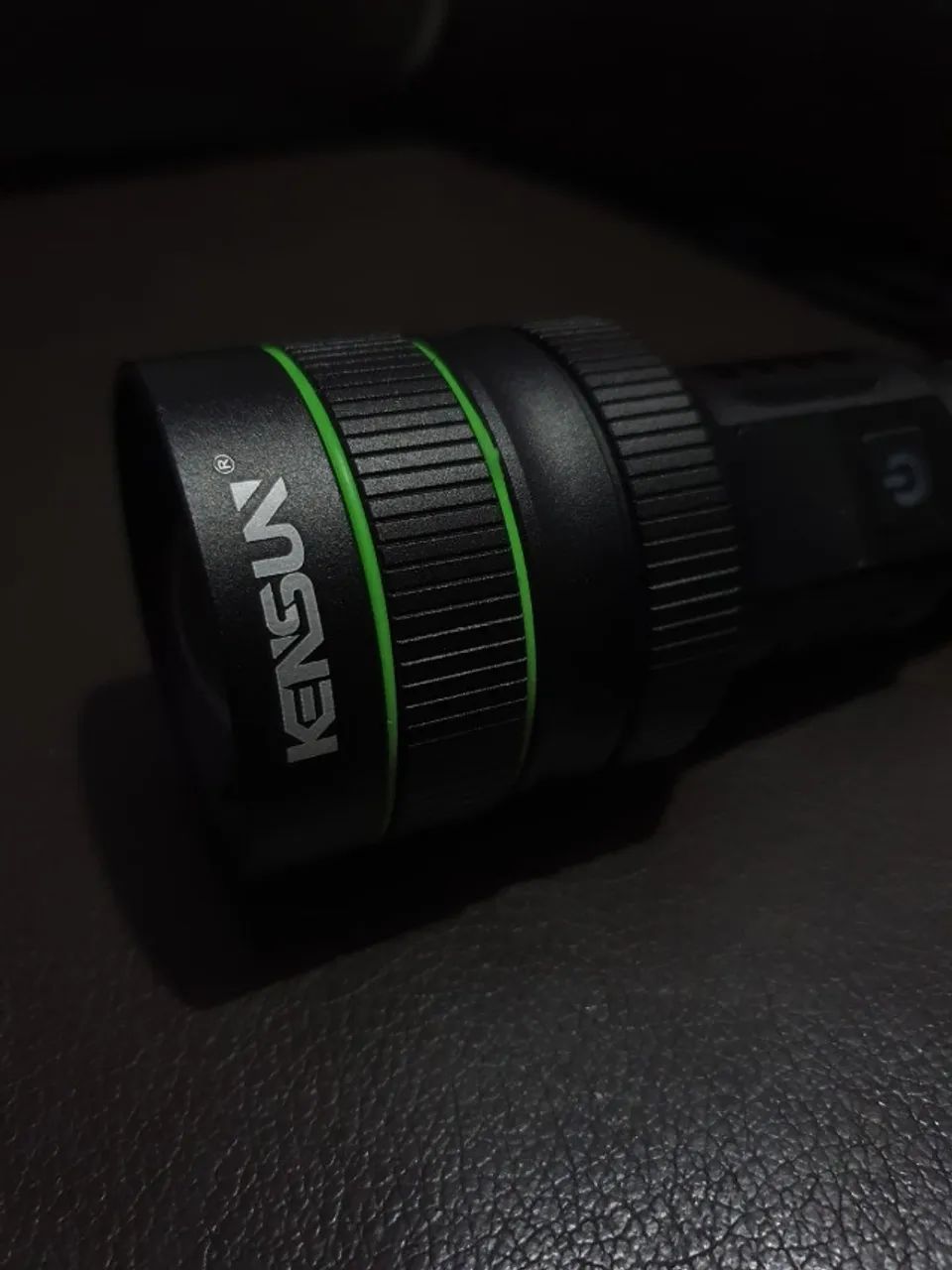  Lanterna Tática Laser1500 Lm Com Zoom Kensun - Foto 3