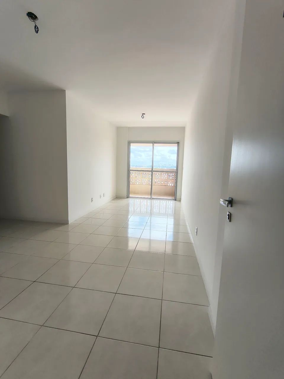 ALUGUEL - Cond Vale dos Vinhedos 
