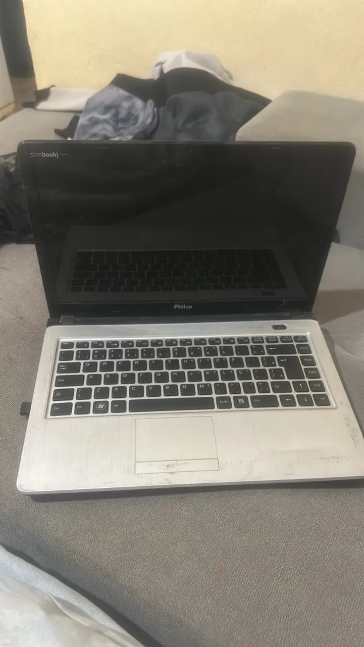 Vendo esse notebook pra retirada de peças  - Foto 3