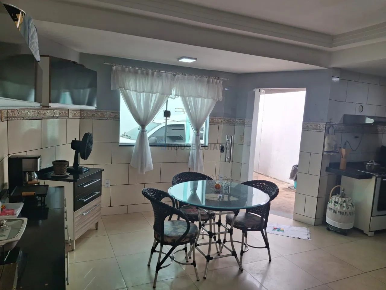 Amplo Sobrado no Jardim Cuiabá  Ideal para Clínicas - Foto 4