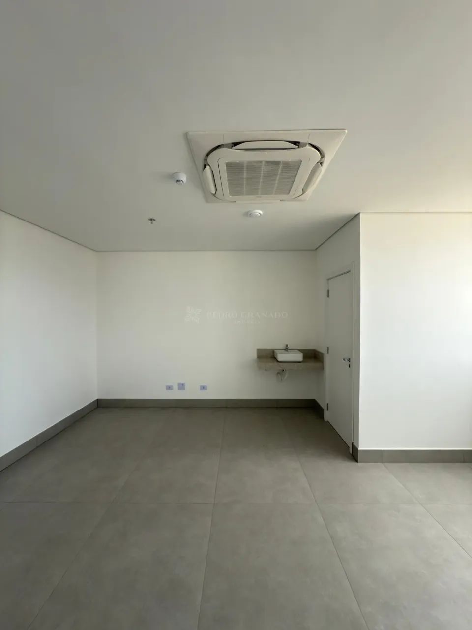 Sala Comercial com Ar-Condicionado e Banheiro Privativo - Unique Medical Center - Foto 4
