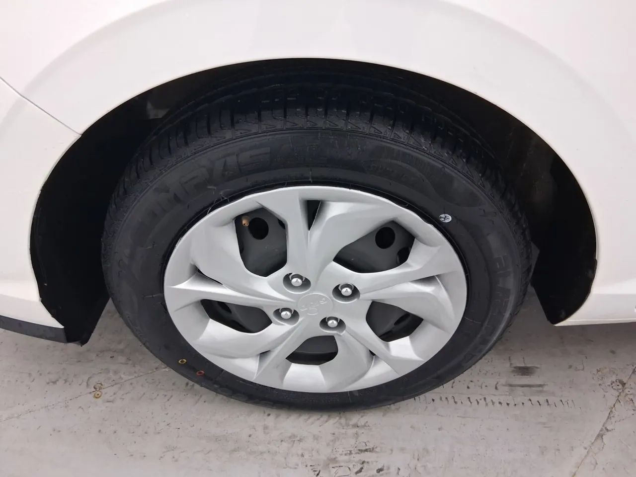 Hyundai HB20 Comfort Plus 1.0 Flex 12V Mec., foto 11 de 18