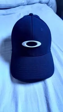 Boné Tican Oakley Novo