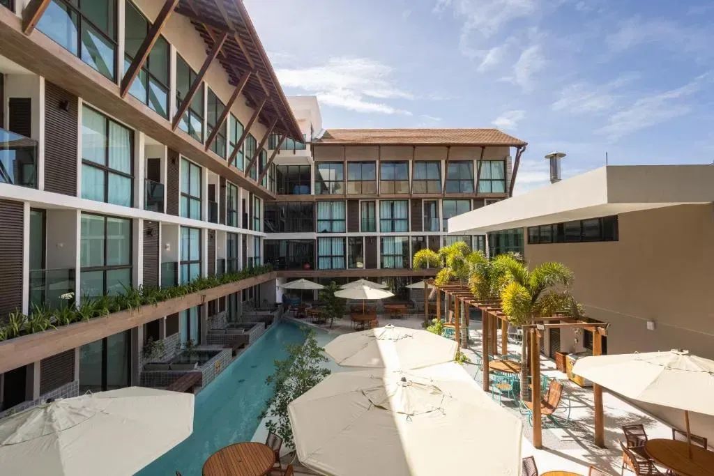 PORTO DE GALINHAS - Flat com 23 m² 1 suíte, lazer com piscina