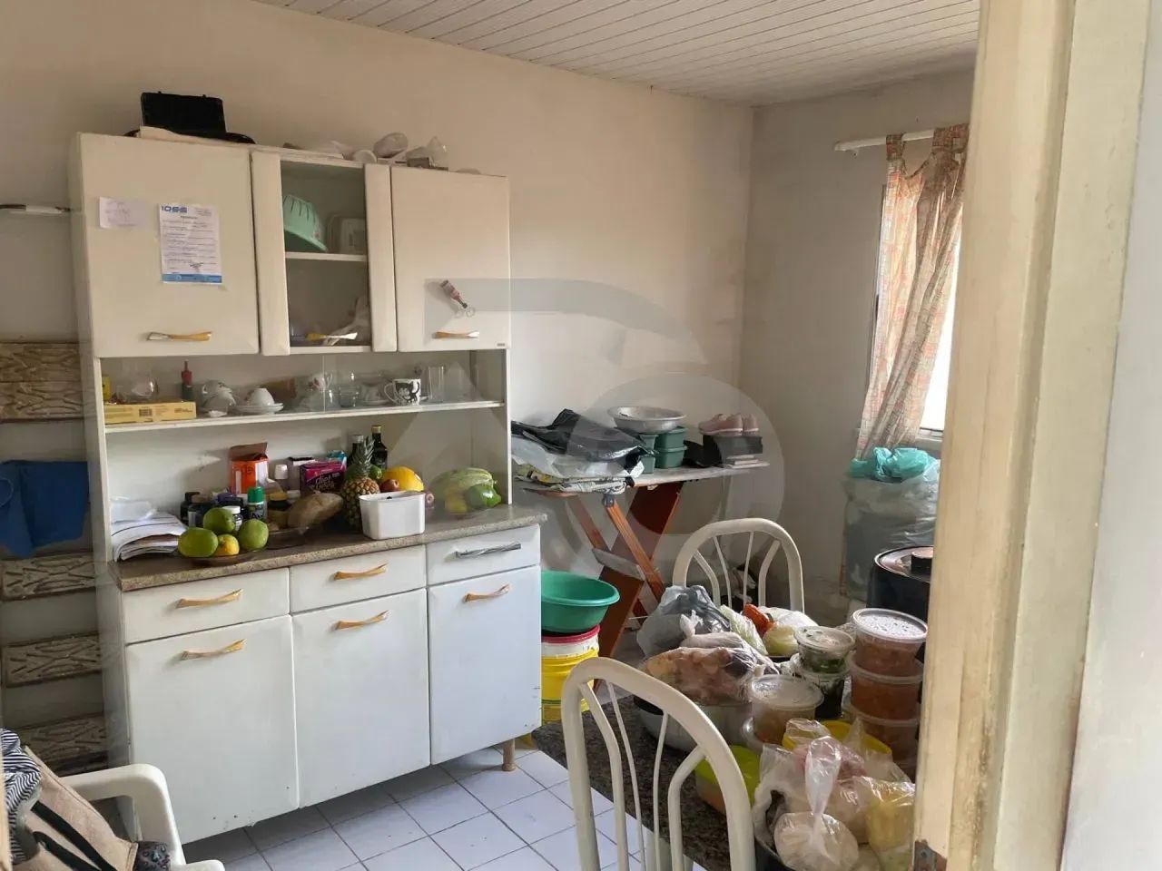 Casa no CJ Maria do Carmo com 2 Quartos Próxima ao Shopping Prêmio.