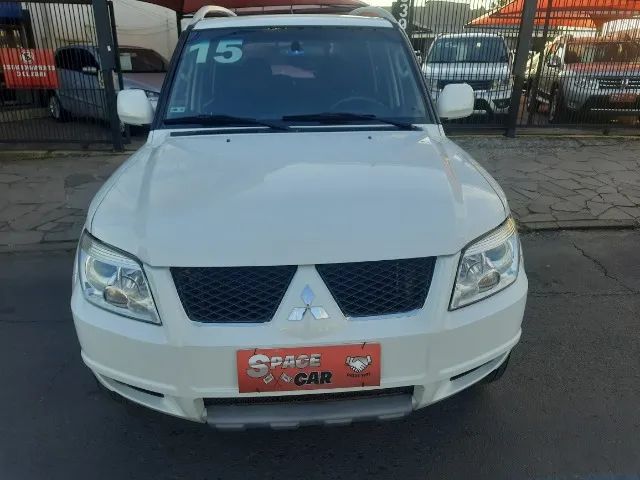Mitsubishi Pajero 2015
