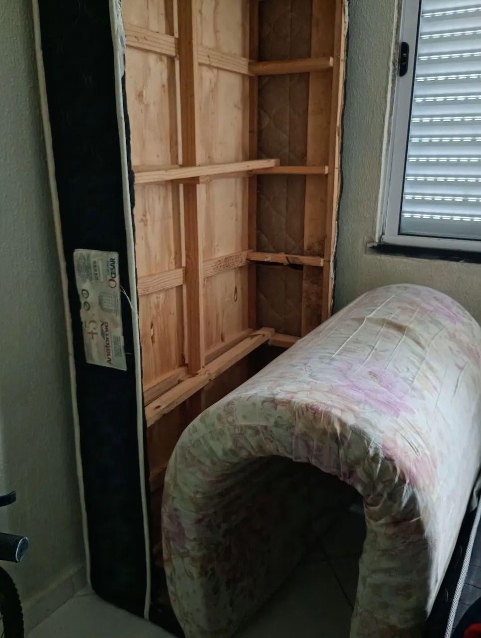Cama box e colchão  - Foto 2