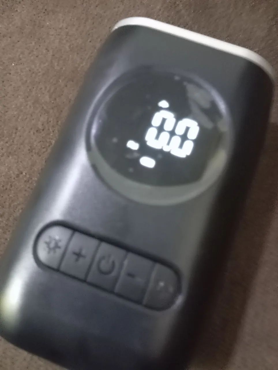 Compressor de ar portátil com design moderno e de alta precisão