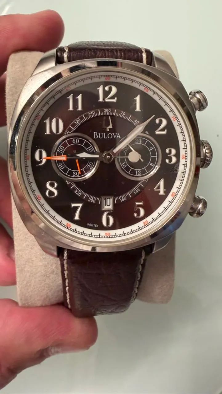 Relógio Bulova Adventurer, modelo importado. 