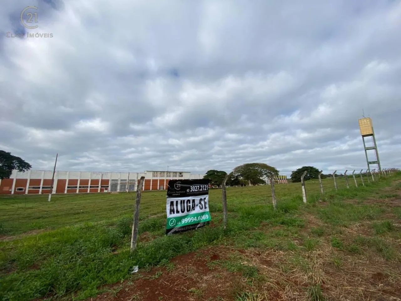 Barracão à venda e para alugar em Andirá, Centro, com 11000 m² - Foto 2