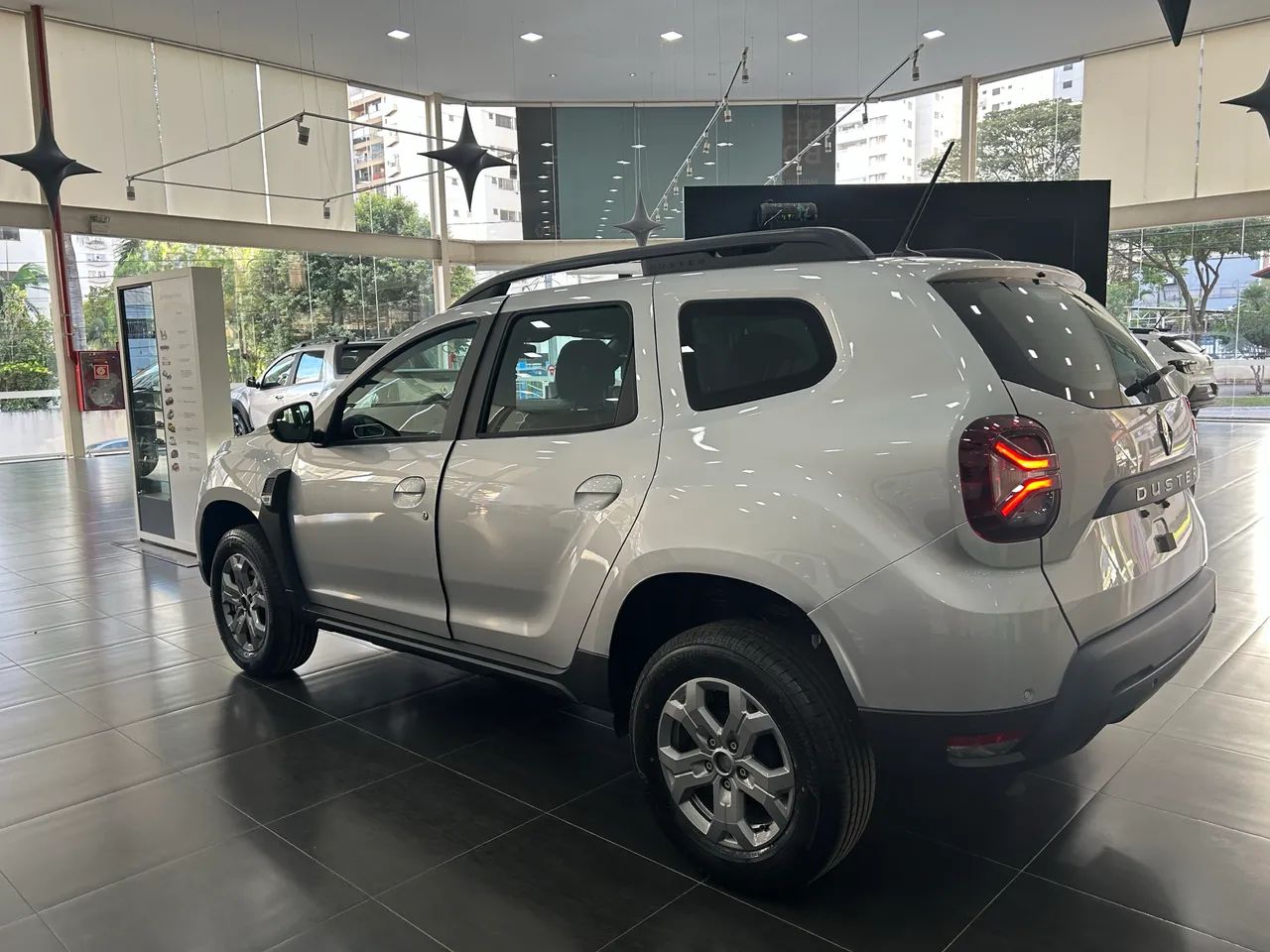 Renault Duster Intense Plus 1.6 16V Flex Mec. 2027 - Foto 3
