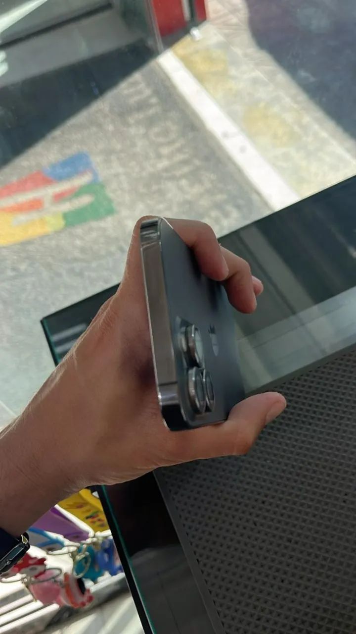 iPhone 13 PRO MAX - Foto 5