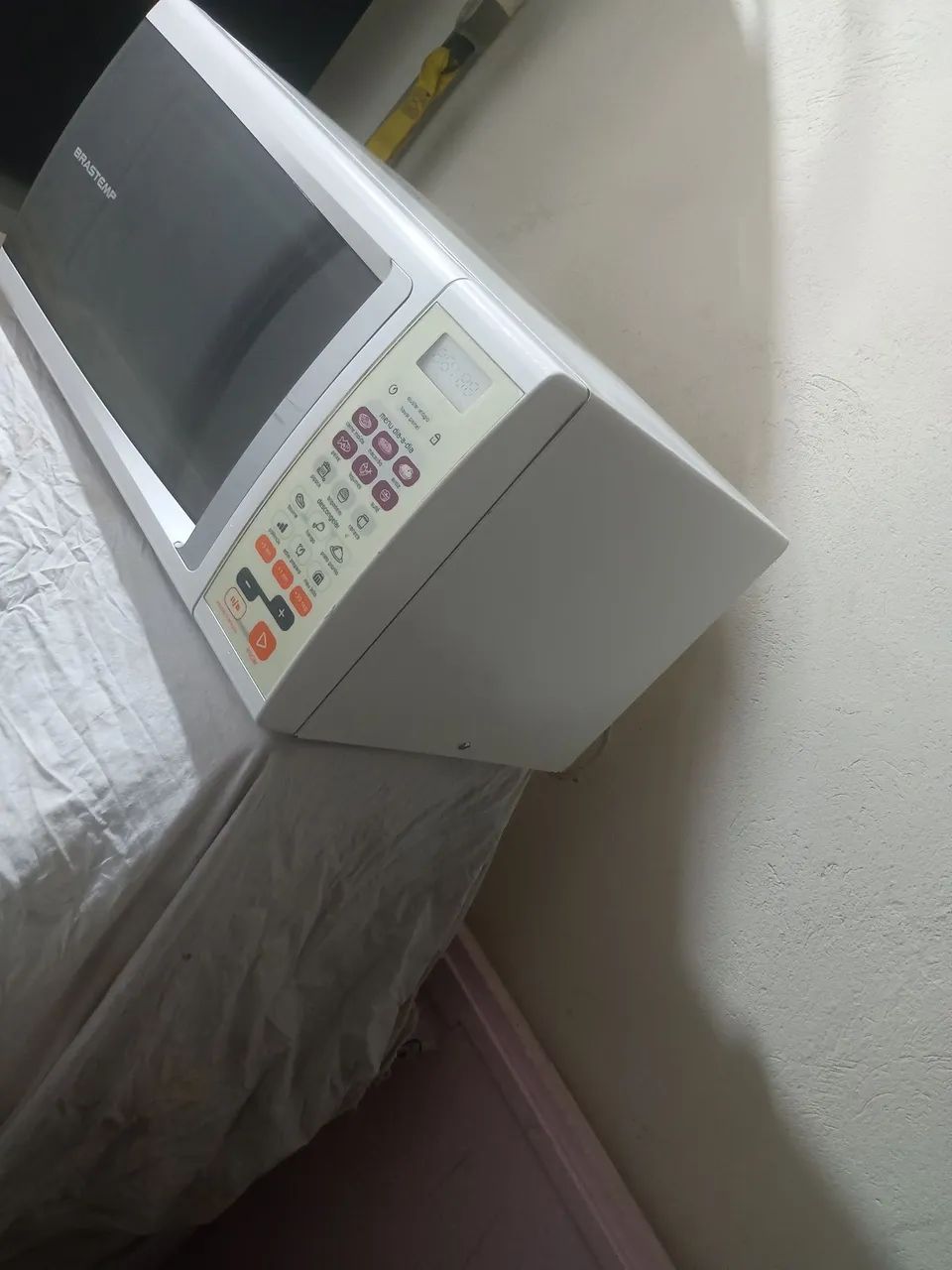 Microondas Brastemp 31 litros 120v  - Foto 4