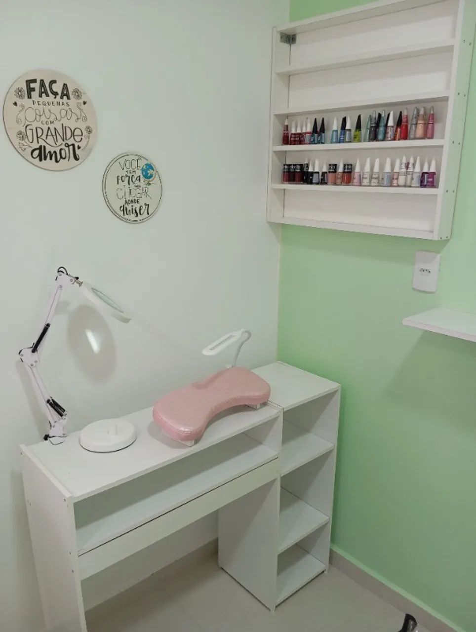 Mesa manicure 