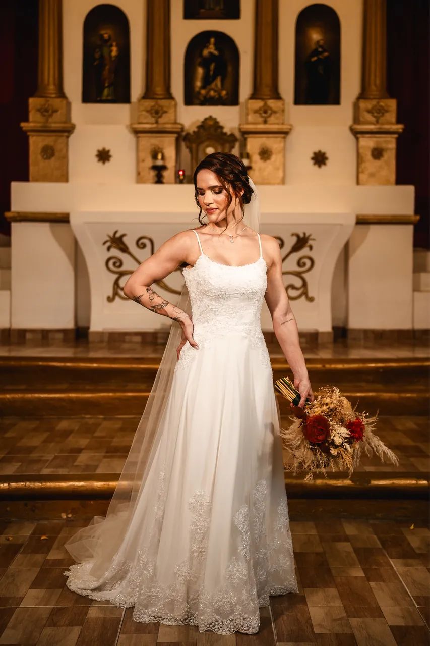 Vestido de noiva belíssimo  - Foto 2