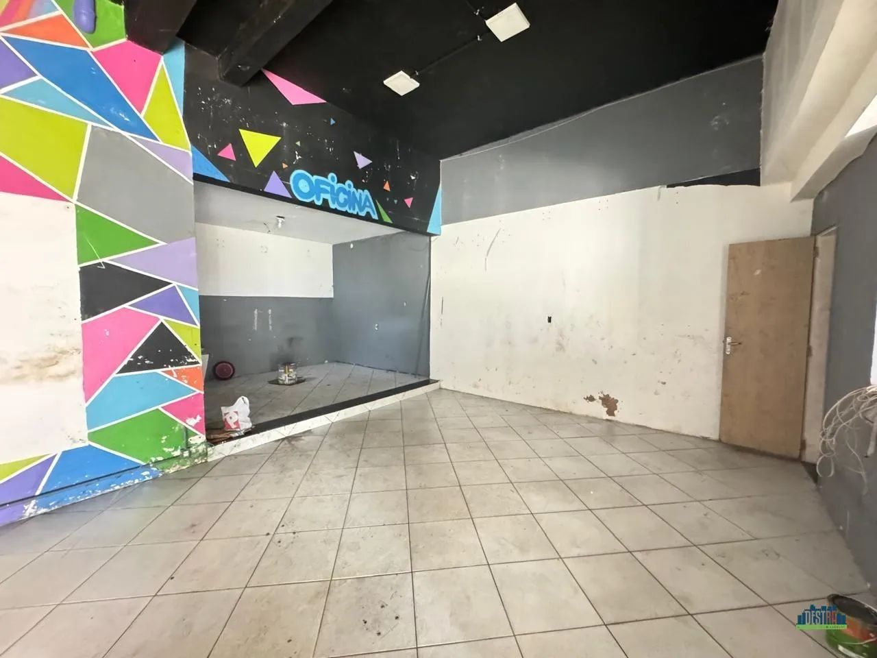 ALUGUE | Loja na Praia do Suá: 100m² com 2 vgs - Foto 5