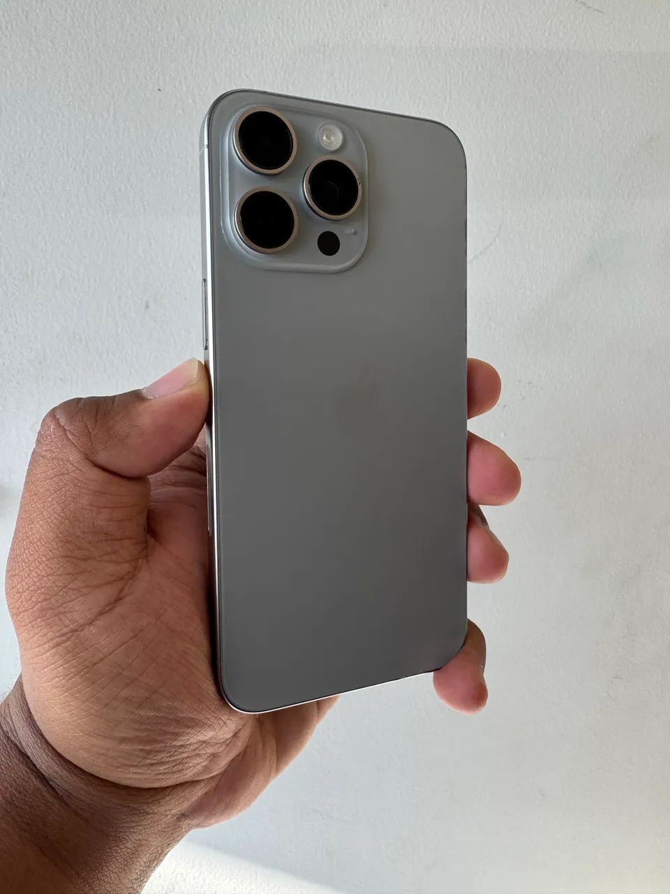 iPhone 15 Pro Max 256GB - Foto 2