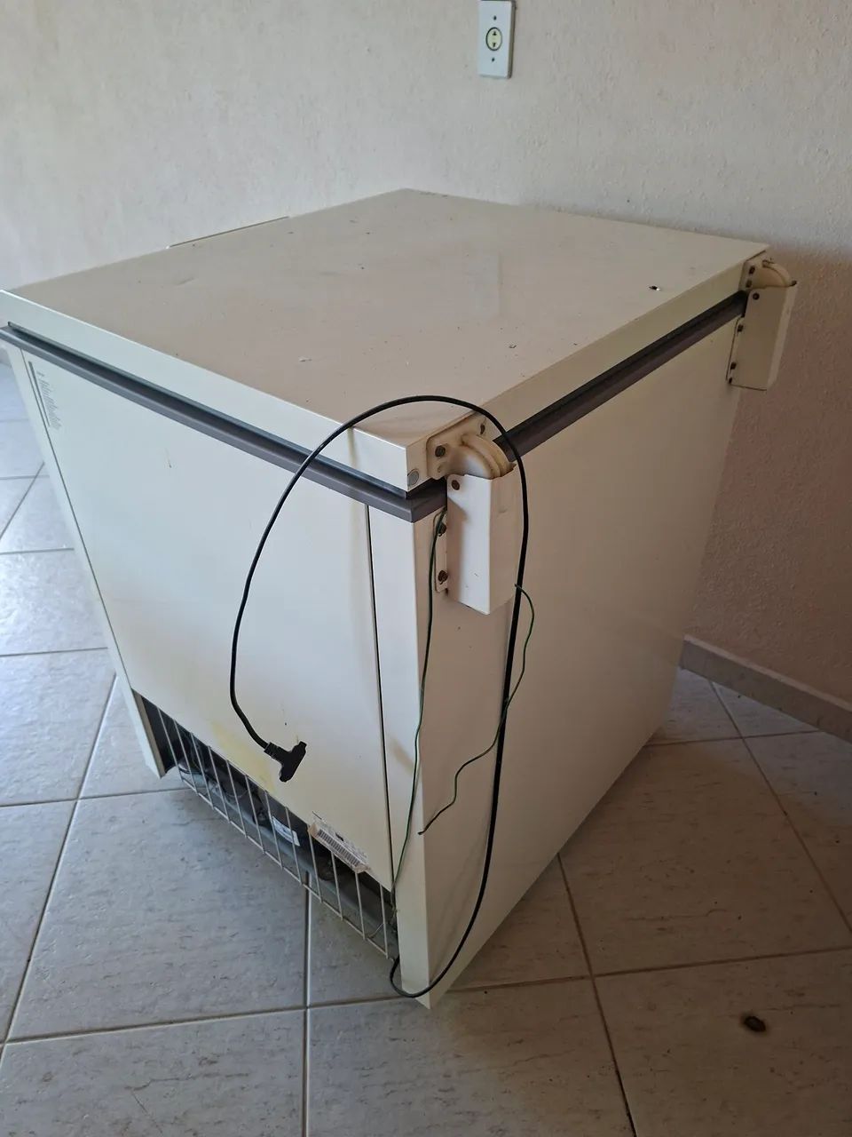 Vendo Freezer Consul 220 L - Horizontal  - Foto 4