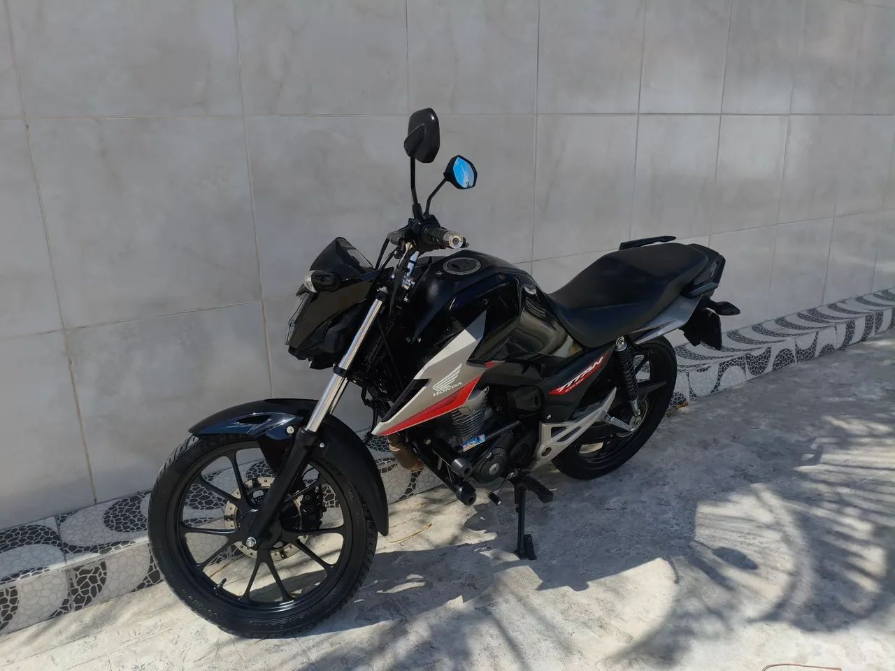 Vendo! CG TITAN 2025, em ótimo estado. - Foto 2