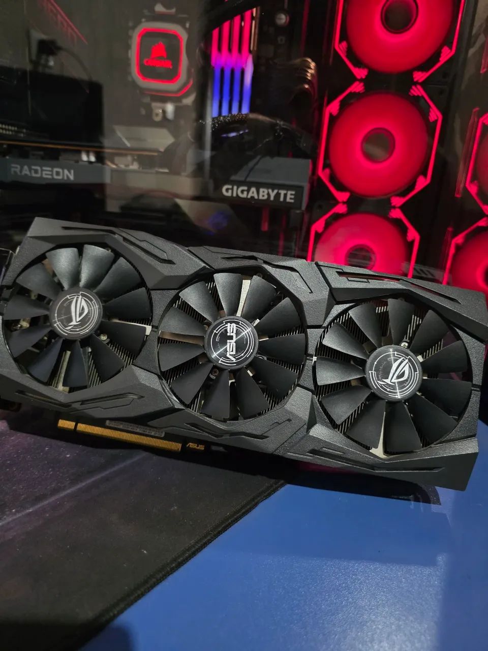 1070ti Rog Strix triple fan nunca aberta - Foto 2