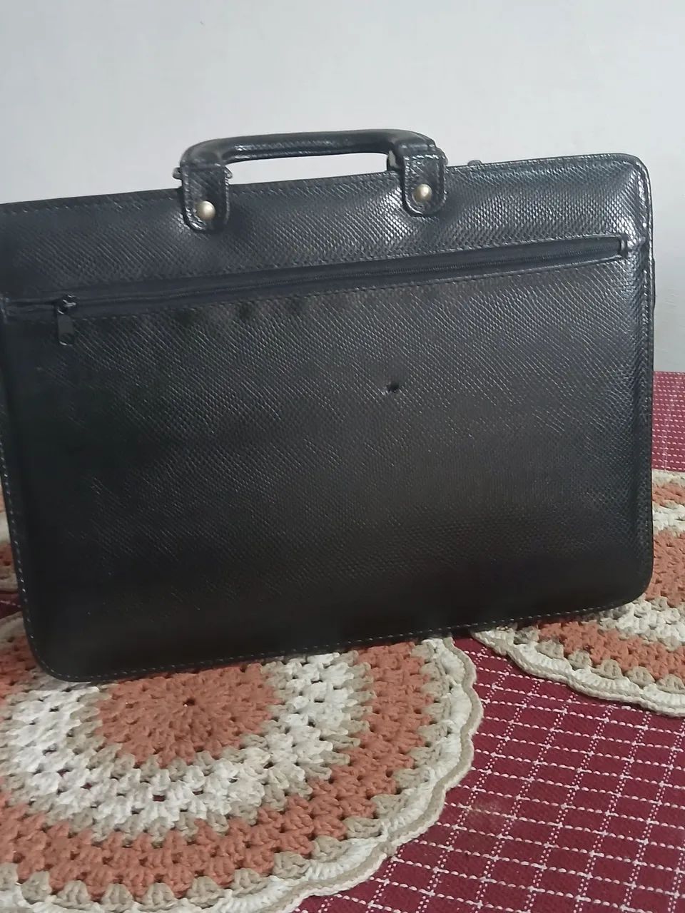 Vendo porta documentos, nova de couro - Foto 2