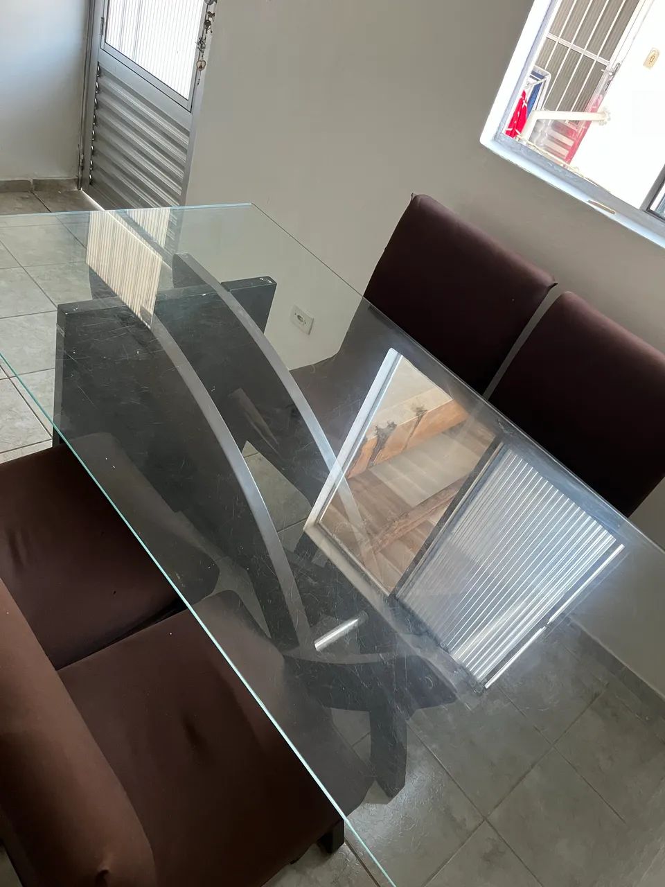 Mesa com cadeiras  - Foto 2