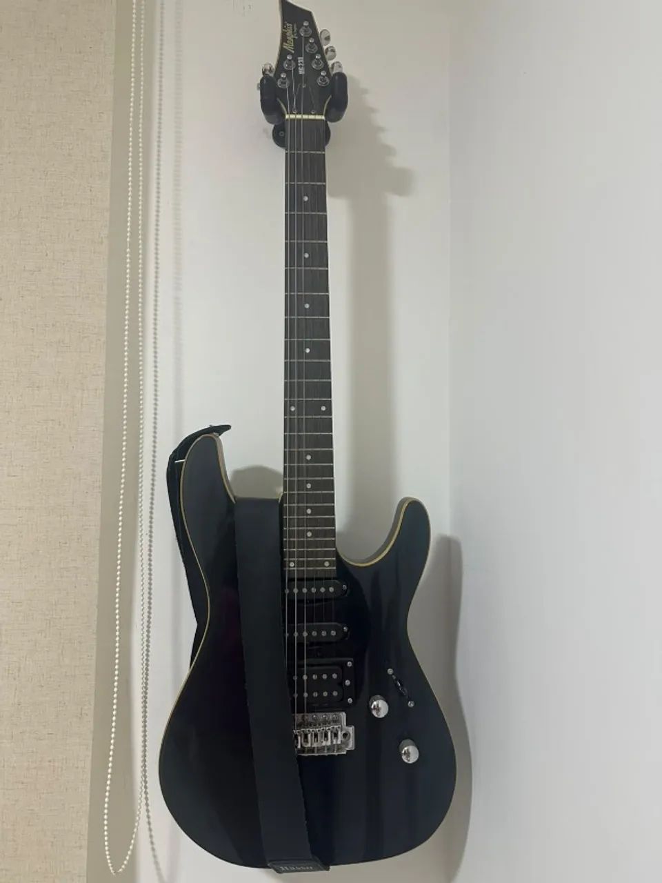 Vendo Guitarra Michael com Borne Strike , muito conservada. - Foto 2