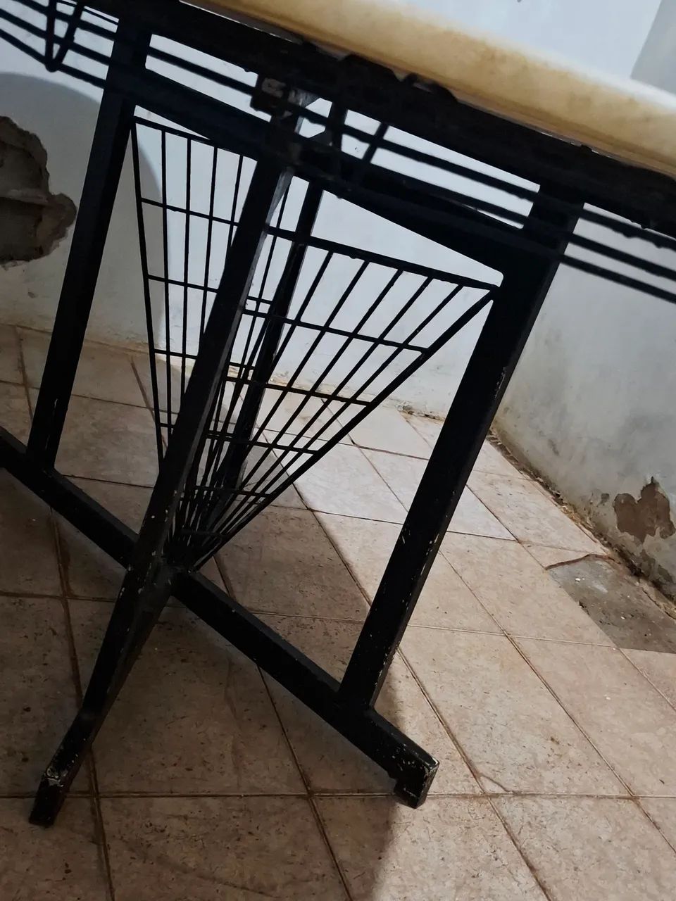 MESA DE JANTAR 6 LUGARES  - Foto 4