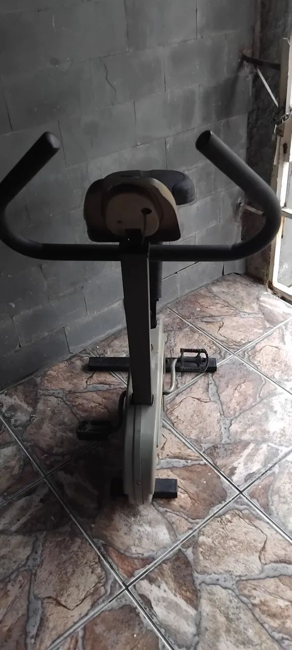 Bicicleta ergométrica - Foto 5