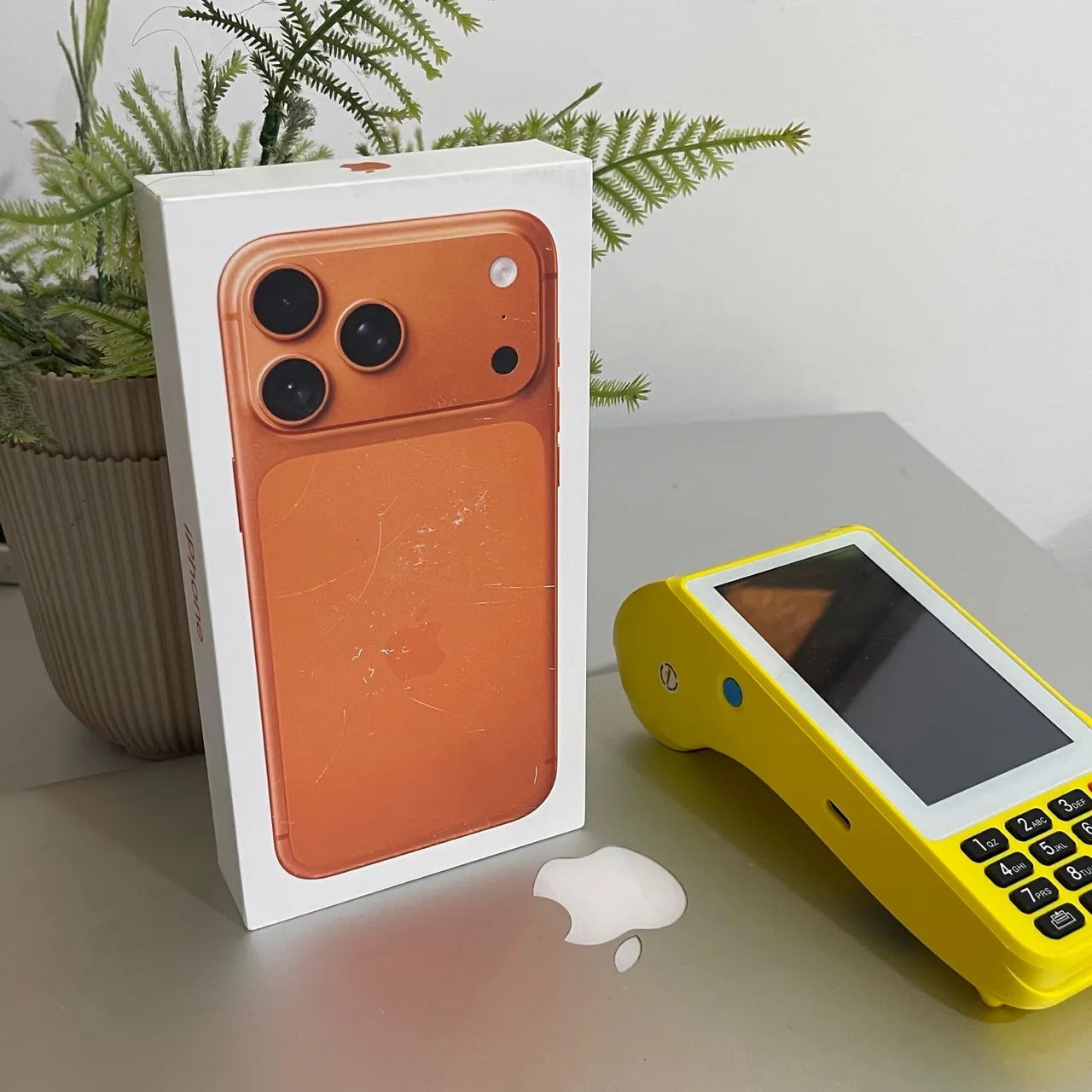 iPhone 17 pro max 256gb Orange
