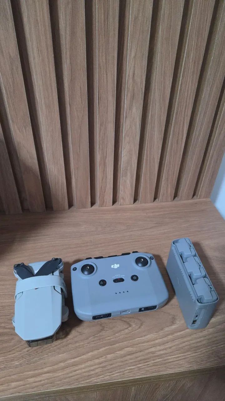 DRONE DJI MINI 4K FLY MORE COMBO  - Foto 2