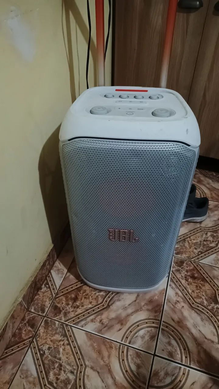 Caixa de som JBL 320   - Foto 2