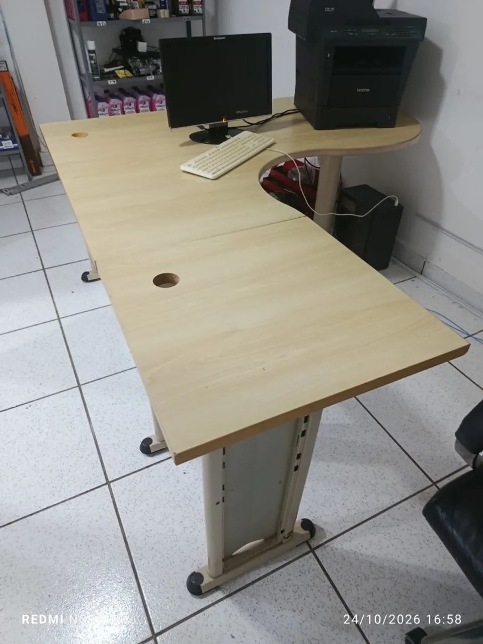 Mesa de escritório formato L - Foto 5