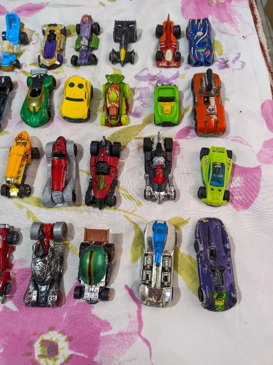 Lote 9 Hotwheels loose usados. - Foto 2