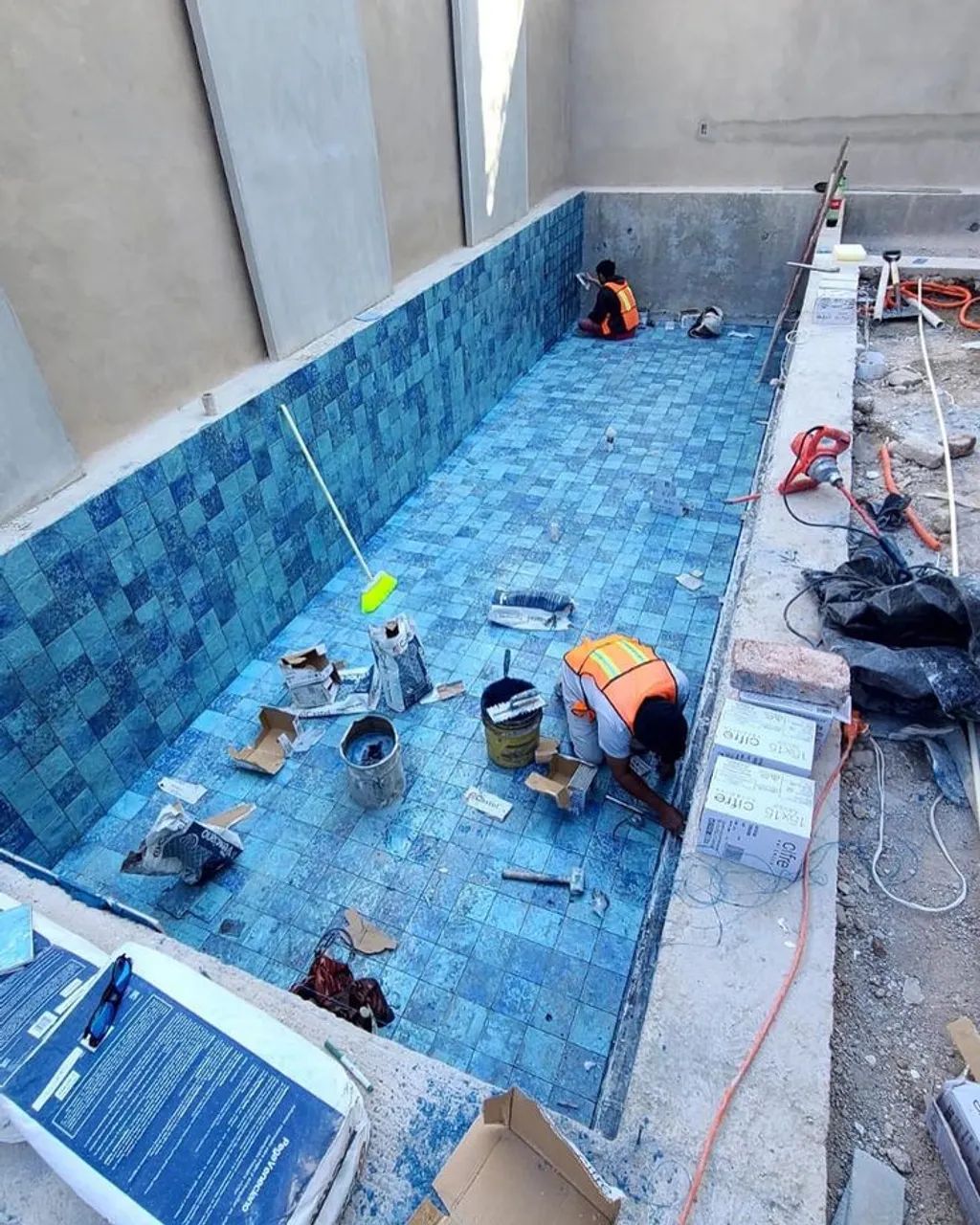 Pedreiro piscina 