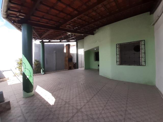 Serrinha - Casa Plana 195,00m² com 3 quartos e 02 vagas - Foto 2