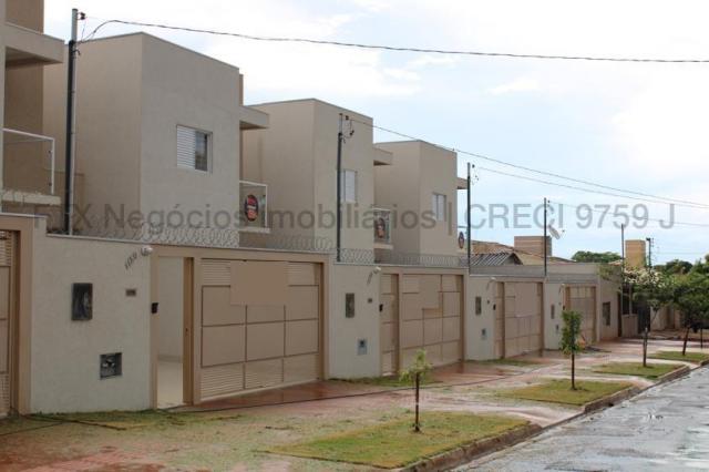 Sobrado à venda, 3 quartos, 1 vaga, monte castelo - campo grande/ms - Foto 2