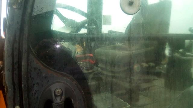 Retrô Jcb ano 2013 - Foto 2