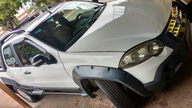 Fiat Strada 2012
