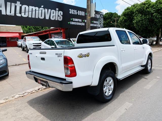 Hillux Srv 4x4 automática 2015 - Foto 11