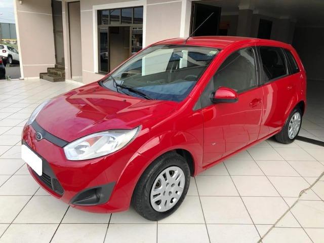 Fiesta 1.0 rocam 8v flex 4p manual 2014 vermelho