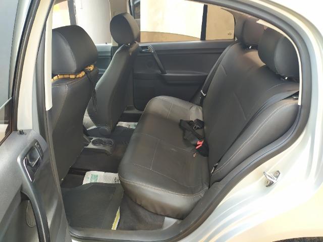 Polo sedan completo