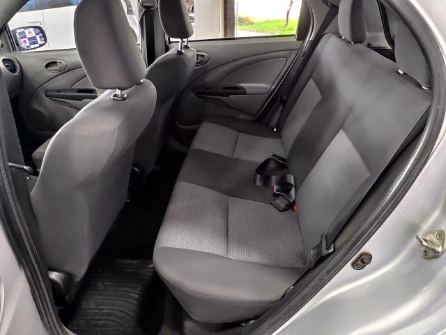 Etios XS Hatch 1.3!semi novo, Aproveite as condições especiais - Foto 5