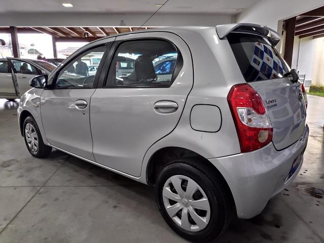 Etios XS Hatch 1.3!semi novo, Aproveite as condições especiais - Foto 6