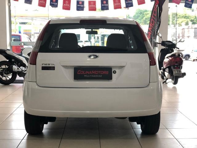 Fiesta Hatch *Completo + Rodas Liga Leve - Foto 4