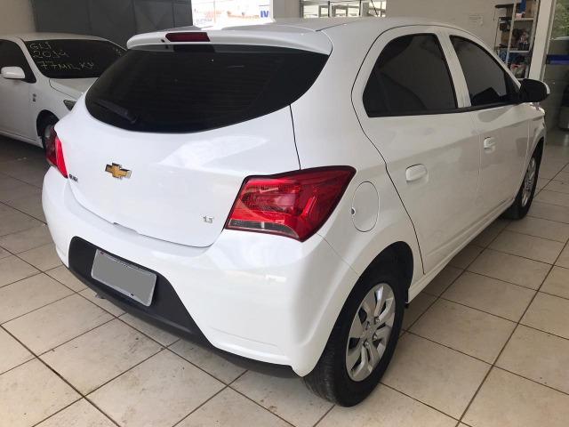 Ônix 2019 LT 1.0 27mil KM Impecável Semi Novo - Foto 6