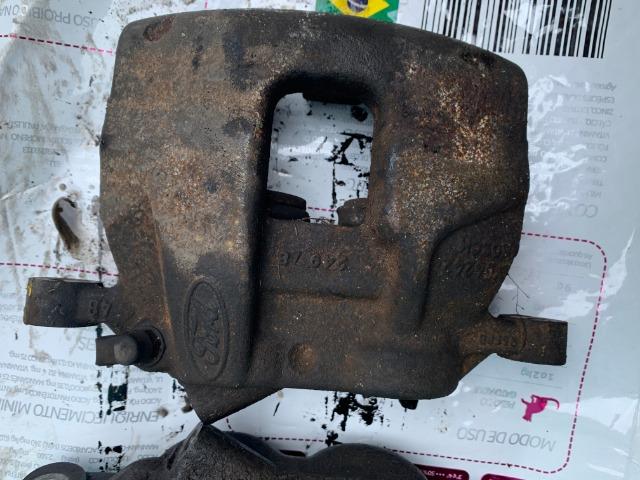 Pinça de freio dianteira ford transit original cada 350 reais - Foto 5
