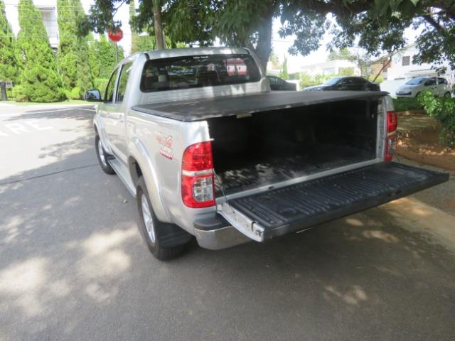 Hilux Diesel 3.0, 4x4 Automática modelo SRV Único dono, Estado de nova - Foto 6